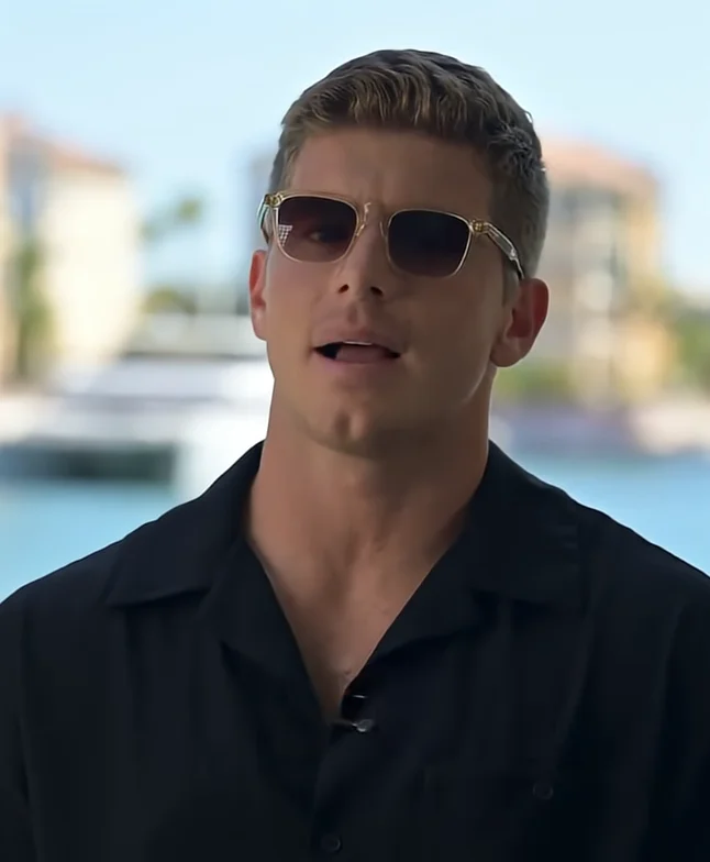 Pedro Buerbaum hablando sobre OffLesson y su enfoque práctico de aprendizaje