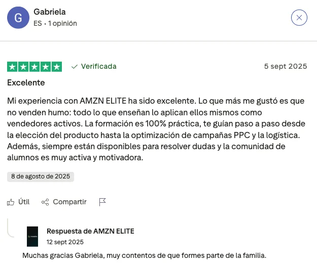 Reseña de Gabriela sobre AMZN Elite en Trustpilot, resaltando la formación práctica y el soporte constante del equipo