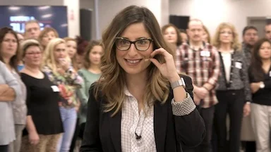 Ponencia de Mónica Galán durante conferencia profesional